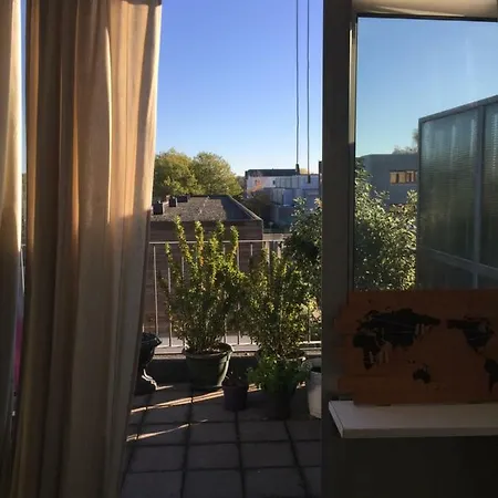 Sunny And Welcoming Appartment, Well Located * Амстердам